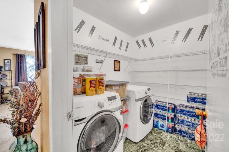 Property image 5 at 3031 Meadow Knoll Drive, Charlotte, NC 28269