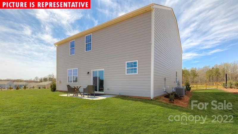 Property image 3 at 143 N Ranney Way, Mooresville, NC 28117