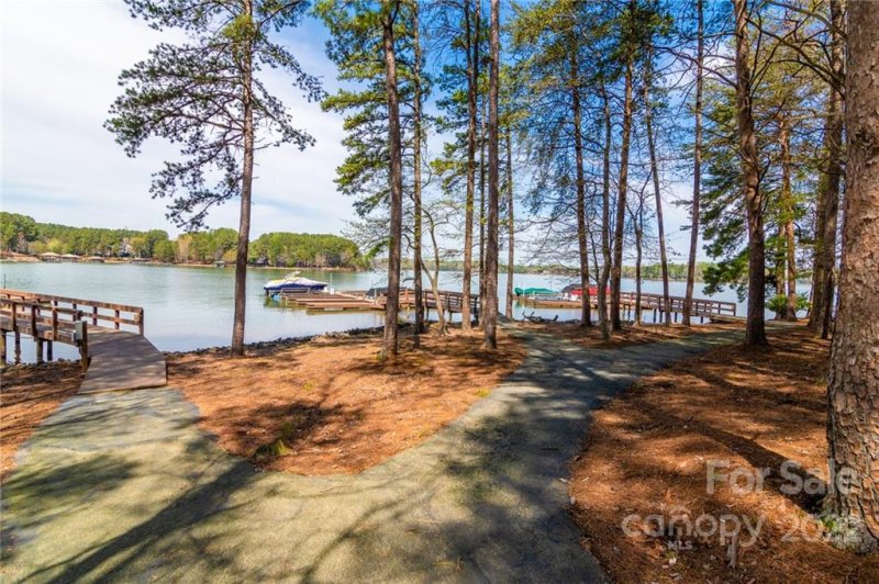 Property image 2 at 2597 Penngate Drive, Sherrills Ford, NC 28673