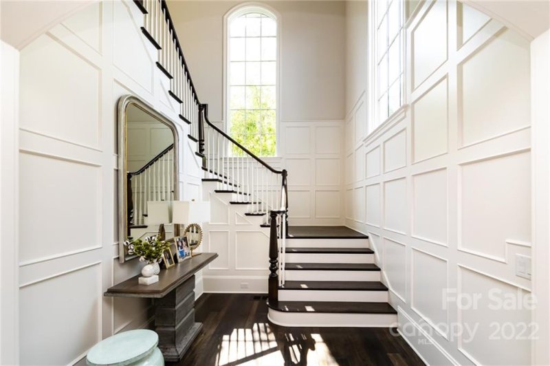 Property image 3 at 4002 St Germaine Lane, Charlotte, NC 28210