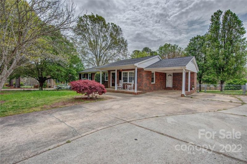 Property image 5 at 706 Windwood Drive, Gastonia, NC 28056