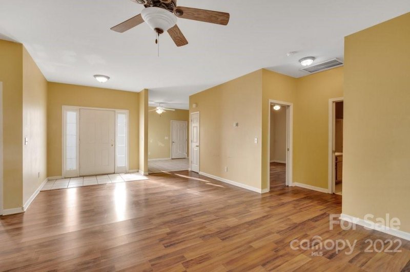 Property image 5 at 737 Continental Drive, Concord, NC 28025