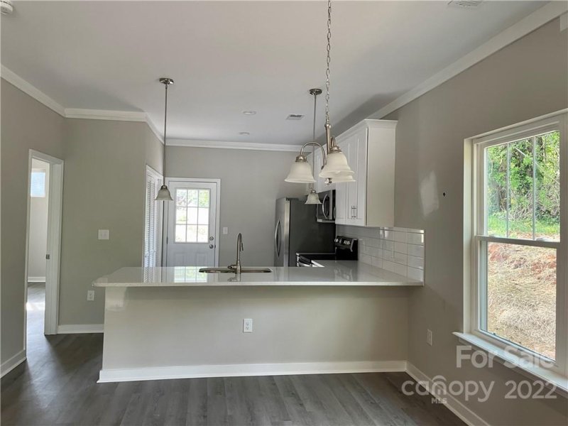 Property image 5 at 4015 Plato Circle, Charlotte, NC 28208