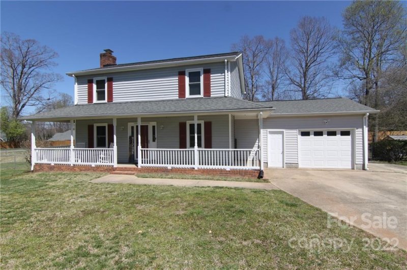 Property image 2 at 3602 Baywoods Court, Gastonia, NC 28056