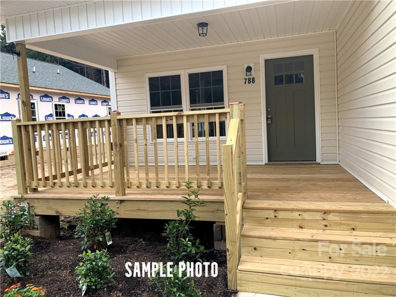 Property image 2 at 757 Log Cabin Drive, Gastonia, NC 28054