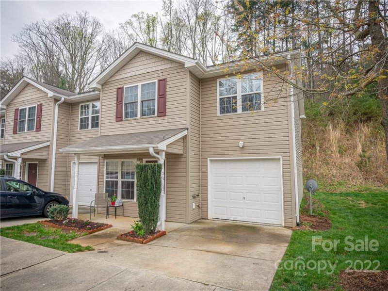 Property image 3 at 114 Alpine Ridge Drive, Asheville, NC 28803