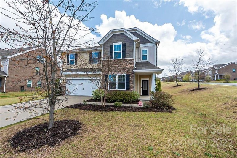 Property image 2 at 3441 Yarmouth Lane, Gastonia, NC 28056