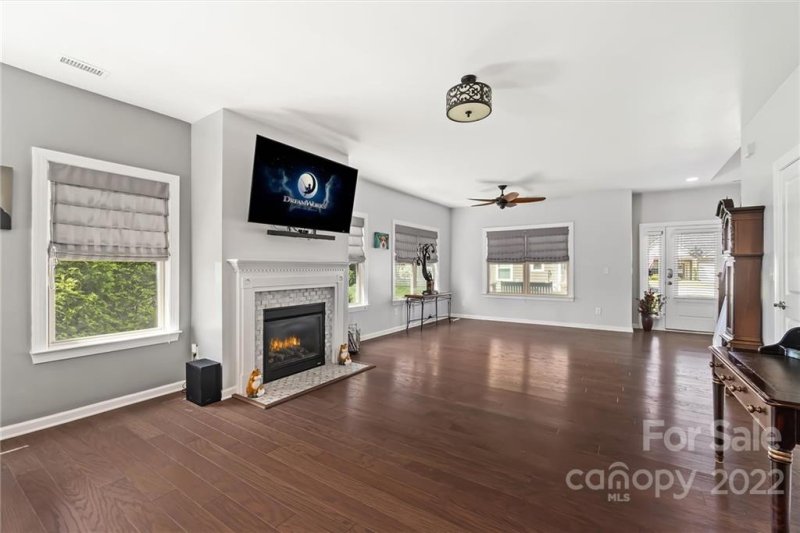 Property image 5 at 109 Damsire Court, Mooresville, NC 28115