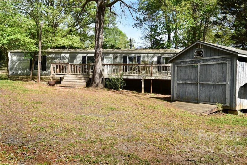 Property image 4 at 652 Springwood Drive, Mount Gilead, NC 27306