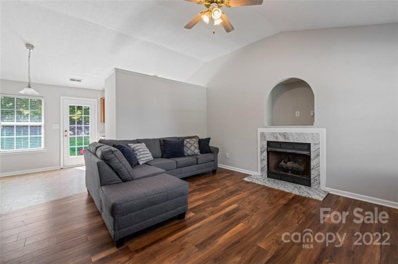 Property image 4 at 2022 Mission Oaks Street, Kannapolis, NC 28083