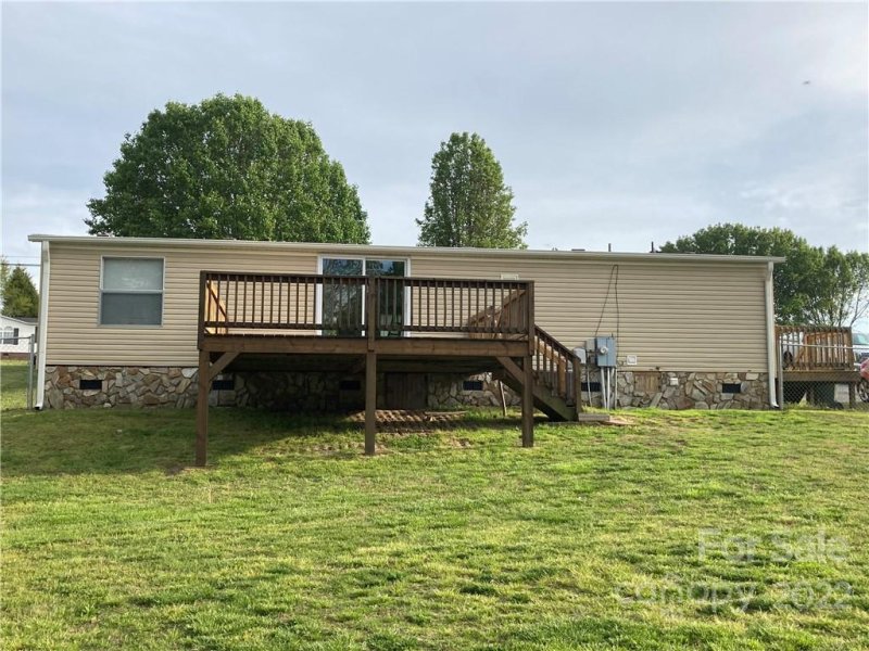 Property image 5 at 176 Crown Court, Kings Mountain, NC 28086