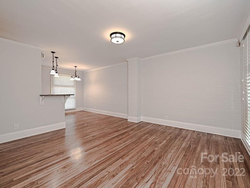 Property image 4 at 4212 Randolph Road, Charlotte, NC 28211