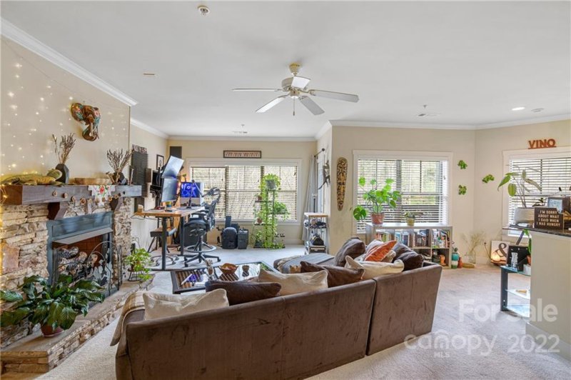 Property image 2 at 9 Kenilworth Knoll, Asheville, NC 28805