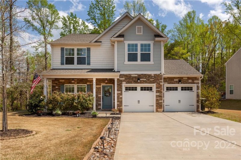 7024 Whitewater Loop