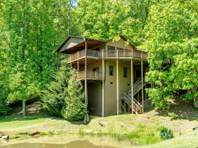 Property image 4 at 358 Country Club Drive, Canton, NC 28716