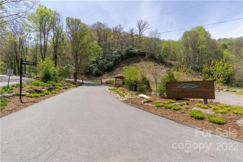 Property image 3 at 1411 Easy Wind Drive, Swannanoa, NC 28778