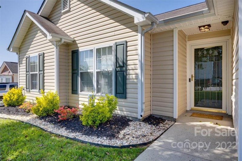 Property image 2 at 7008 Murray Grey Lane, Charlotte, NC 28273