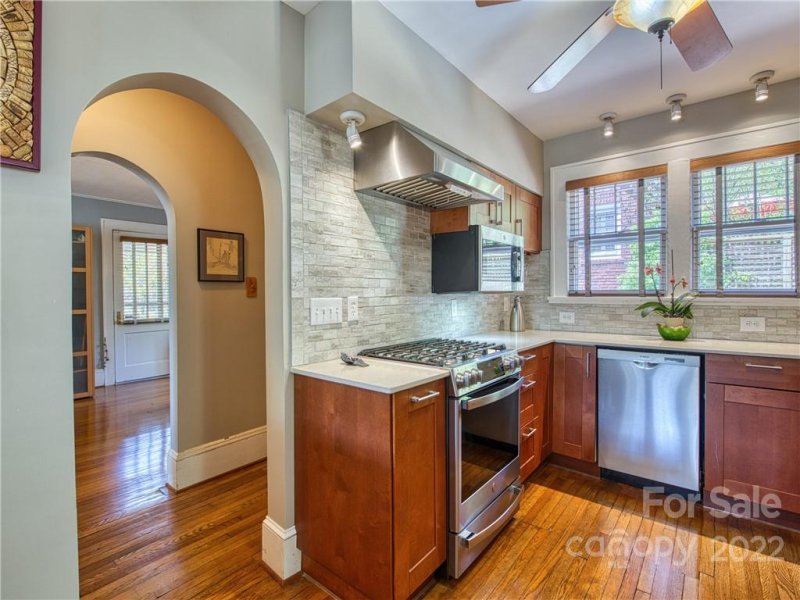 Property image 5 at 42 Westover Drive, Asheville, NC 28801