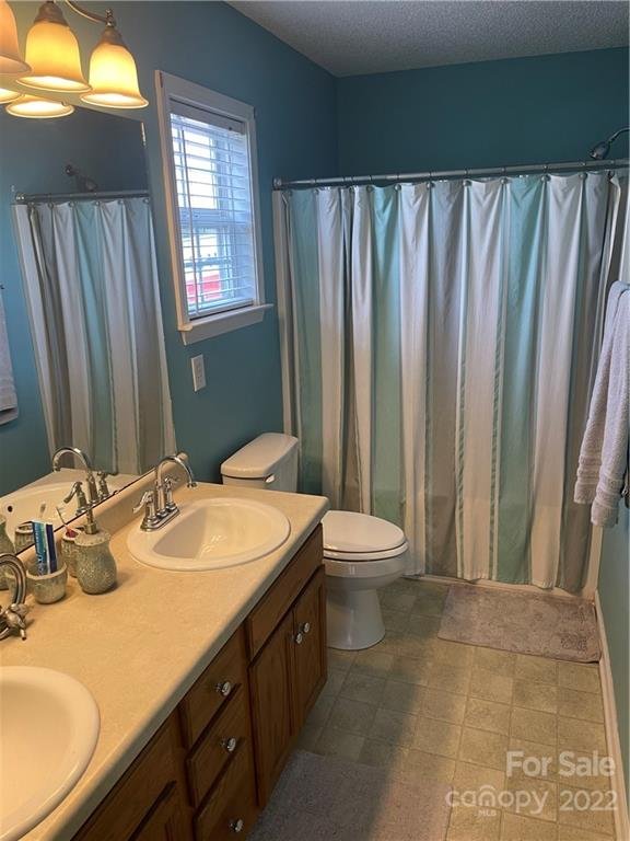 Property image 3 at 1492 Meadow Glen Lane, Rock Hill, SC 29730