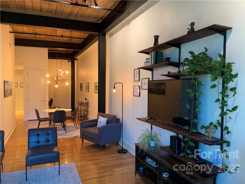 Property image 5 at 310 Arlington Avenue, Charlotte, NC 28203