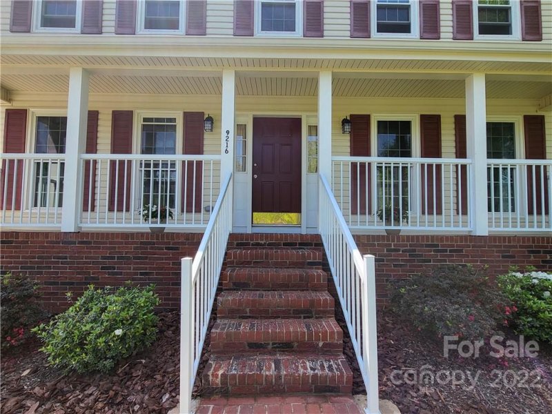 Property image 3 at 9216 Torrence Crossing Drive, Huntersville, NC 28078