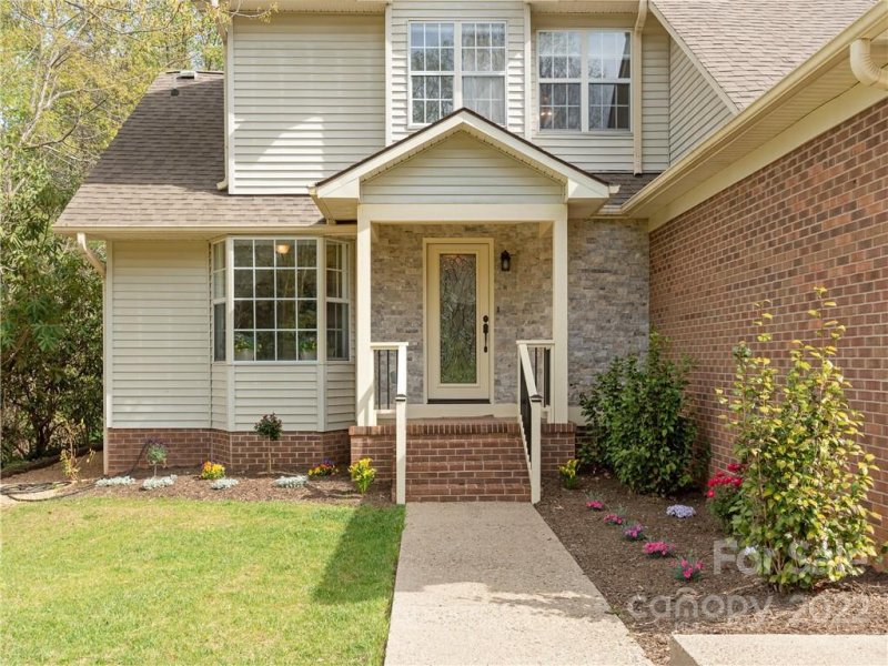 Property image 4 at 22 Park Avenue, Asheville, NC 28803