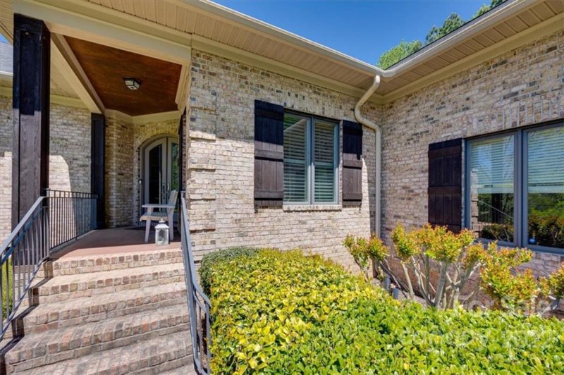 Property image 2 at 3101 Shady Knoll Court, Lake Wylie, SC 29710
