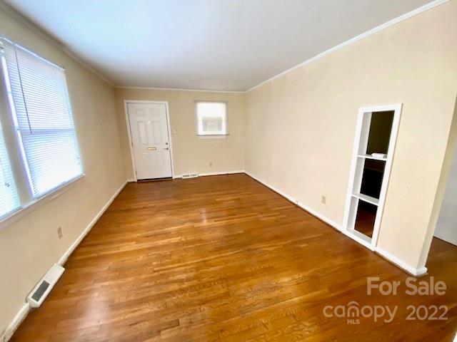 Property image 3 at 3125 Marlborough Road, Charlotte, NC 28208
