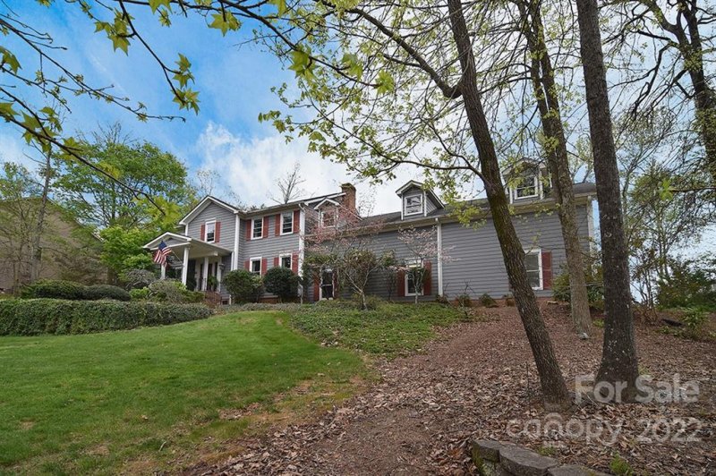 Property image 2 at 427 Spruce Place, Concord, NC 28025