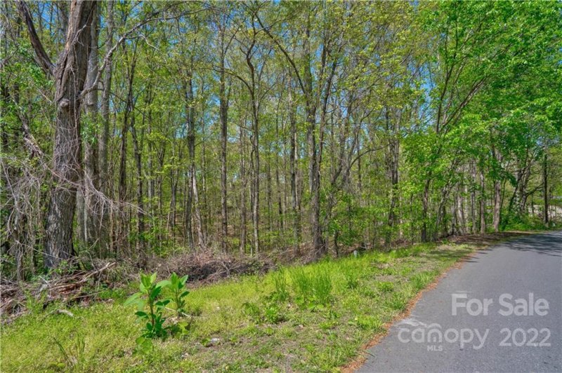 Property image 5 at 109 Crown Court, Kings Mountain, NC 28086