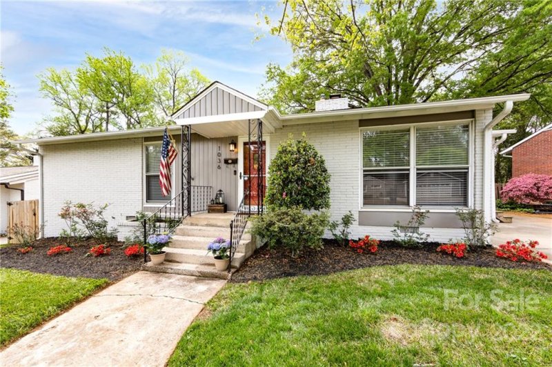 Property image 2 at 1036 Broadmoor Drive, Charlotte, NC 28209