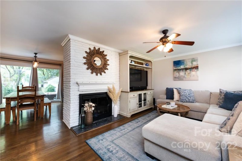 Property image 5 at 1036 Broadmoor Drive, Charlotte, NC 28209