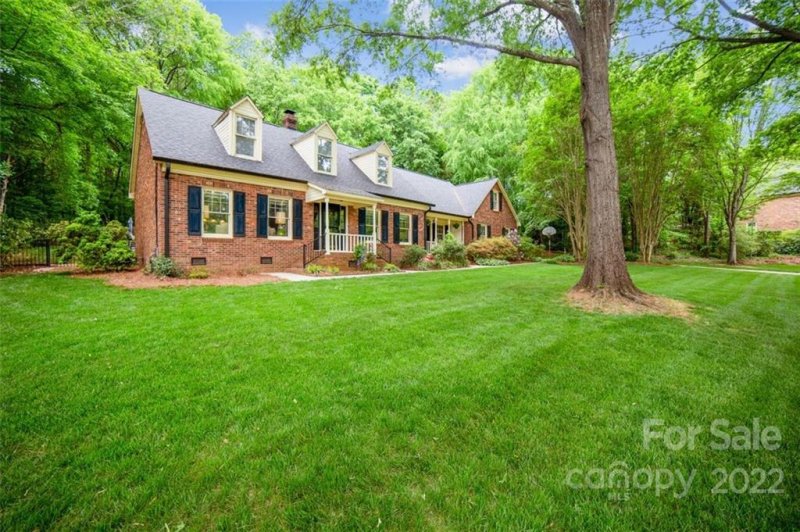 Property image 2 at 514 Belwood Drive, Belmont, NC 28012