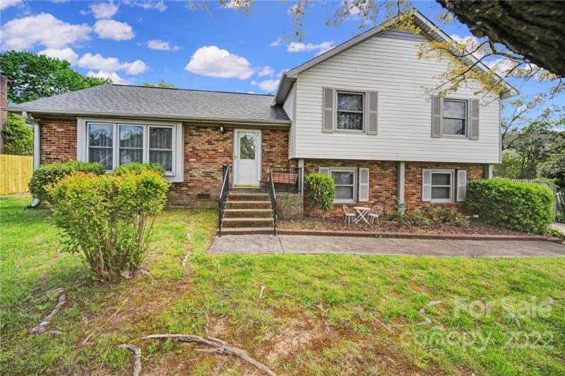 6317 Coach Hill Lane