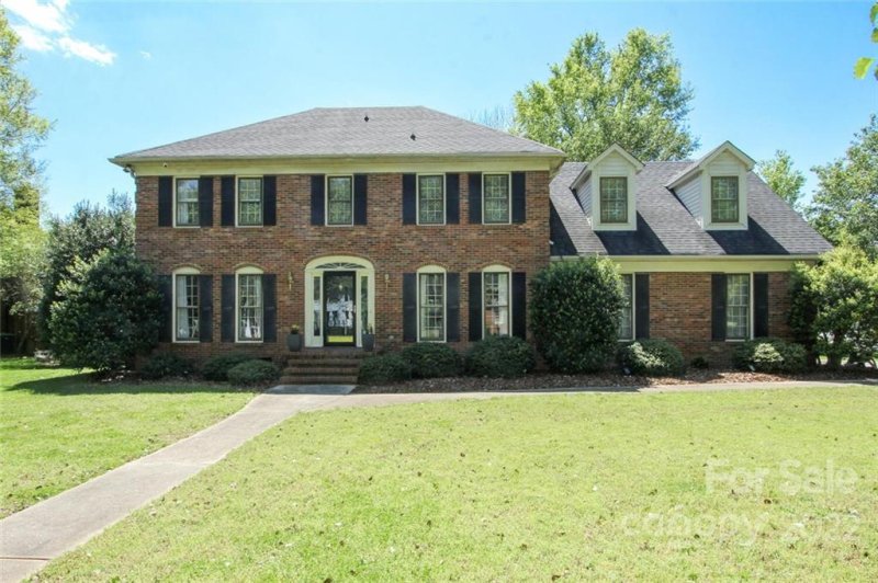 6335 Boykin Spaniel Road