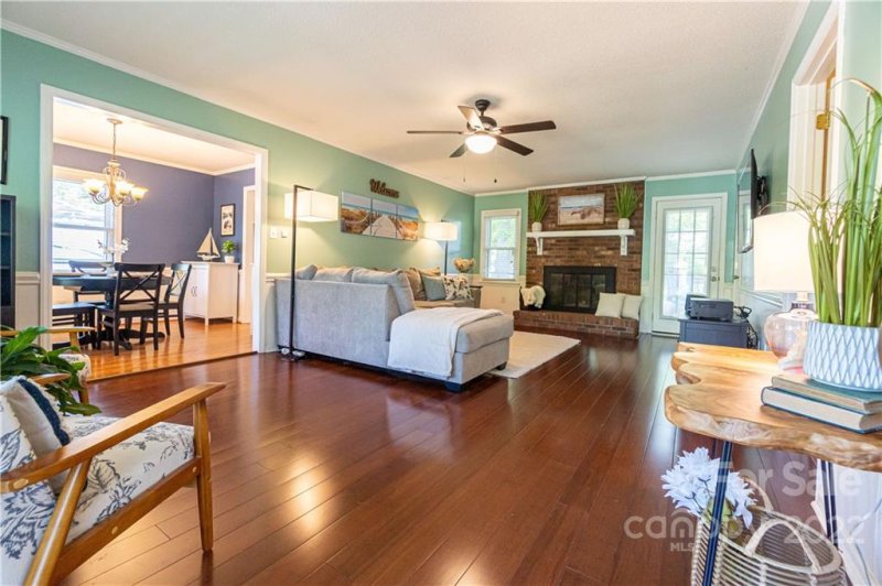Property image 3 at 2632 Castlewood Drive, Gastonia, NC 28056
