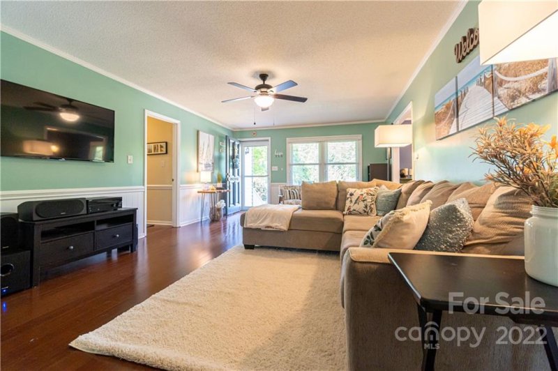 Property image 4 at 2632 Castlewood Drive, Gastonia, NC 28056