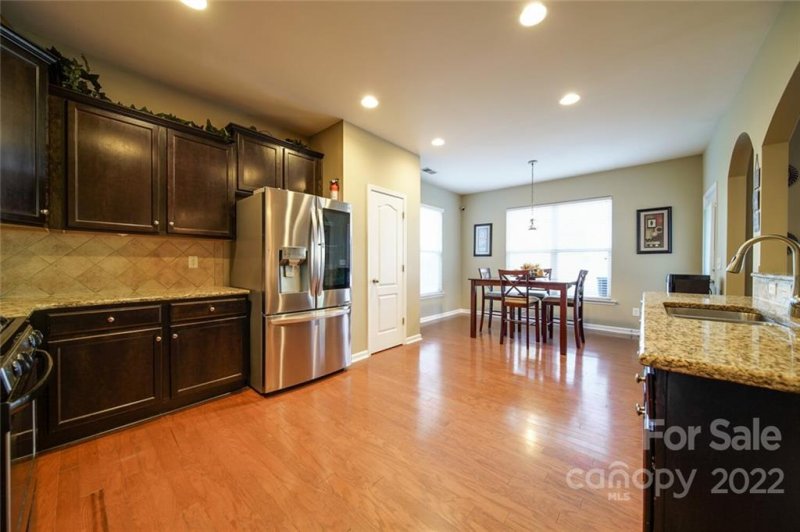 Property image 3 at 571 Marthas View Drive, Huntersville, NC 28078