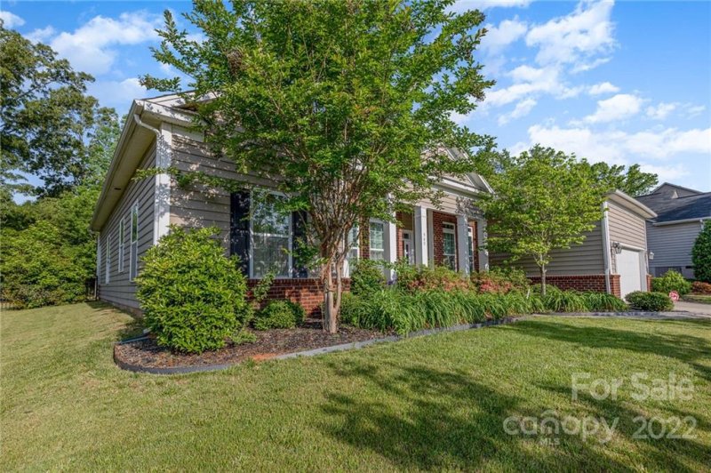 Property image 2 at 540 Becker Avenue, Fort Mill, SC 29715