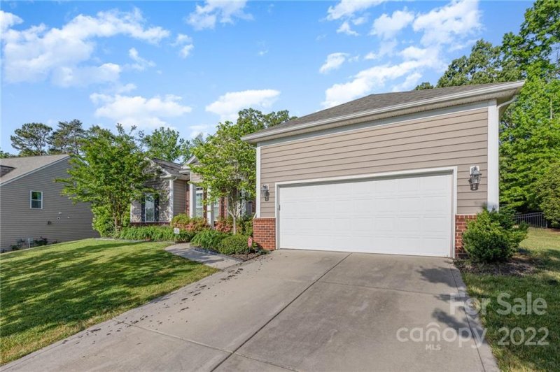 Property image 3 at 540 Becker Avenue, Fort Mill, SC 29715