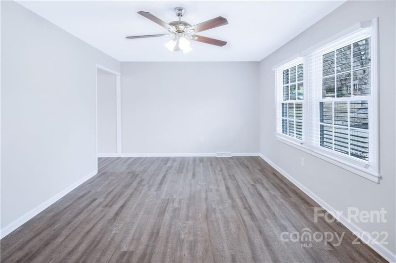 Property image 5 at 2321 Lyon Street, Gastonia, NC 28052