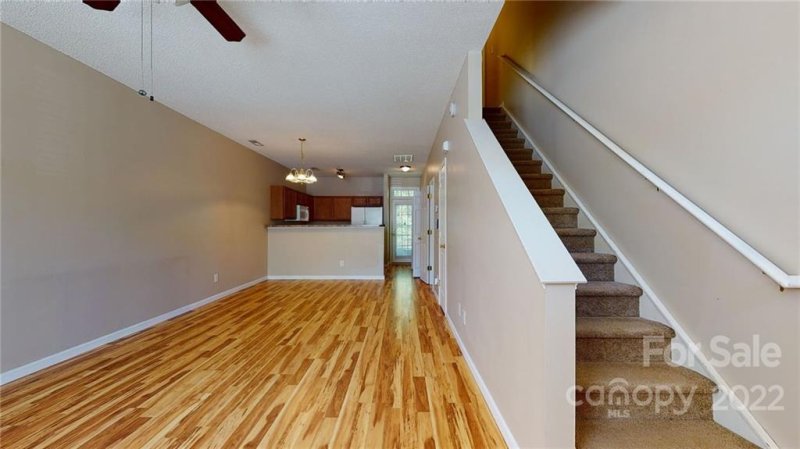 Property image 4 at 5618 Katherine Court, Dallas, NC 28034