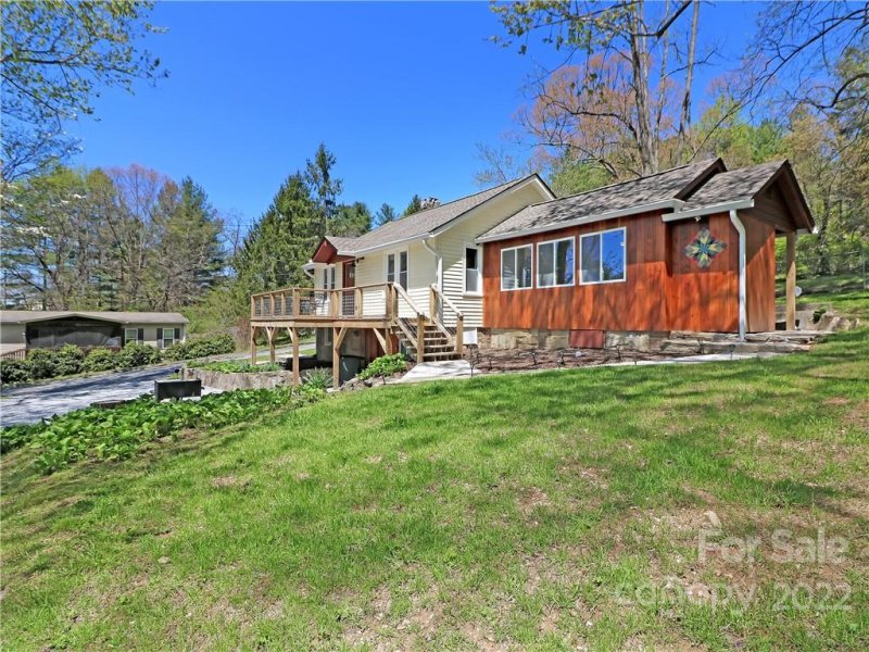 Property image 5 at 811 Miami Terrace, Hendersonville, NC 28791