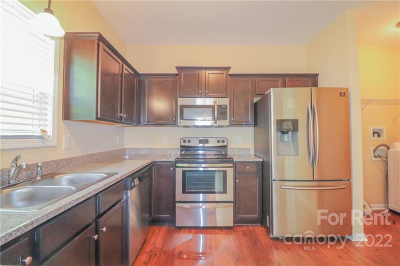 Property image 2 at 226 Makayla Court, Fort Mill, SC 29715