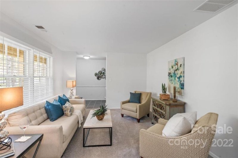 Property image 5 at 6325 Forest Way Drive, Charlotte, NC 28212