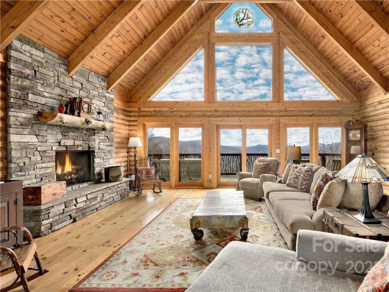 Property image 4 at 36 Winding Poplar Road, Black Mountain, NC 28711