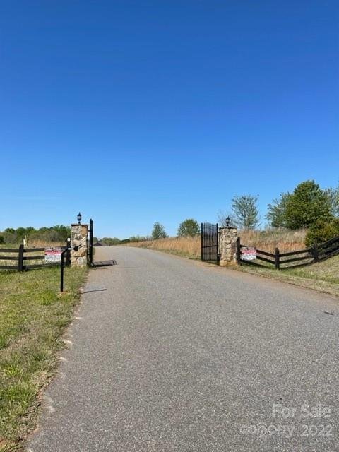 Property image 2 at 124 Slate Lane, Statesville, NC 28625