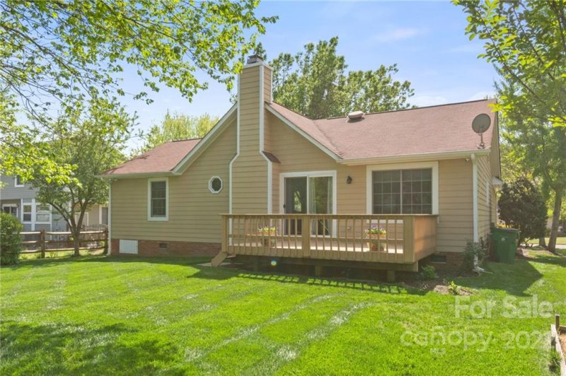 Property image 4 at 13200 Indian Hills Lane, Charlotte, NC 28278