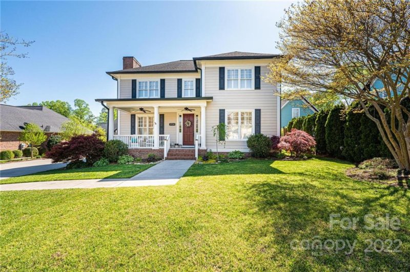 1756 31st Avenue Lane