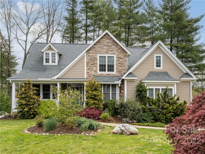 511 Wood Thrush Court